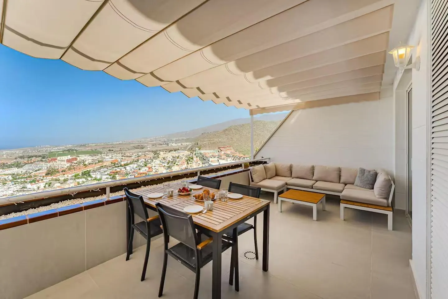 Sunset Apartment With 2 Bedrooms Costa Adeje